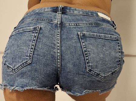 Mira Midnight, Göttingen