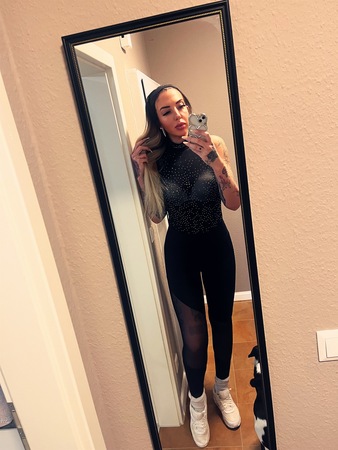 Lia Jolie Deutsch - NEUE NUMMER, Hagen