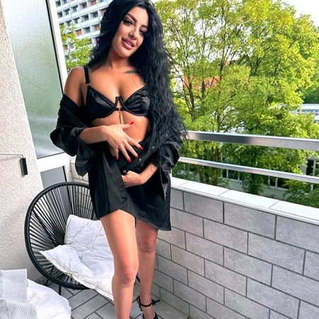Karina, München