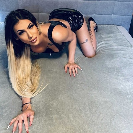 TS Roxana Ganz Neu & Top Service, Passau