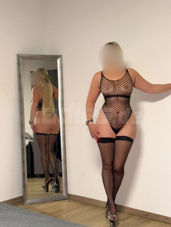 Sabrina Queen av und Fußerotik, Hannover