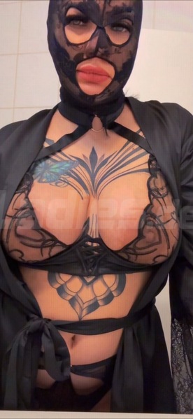 Foto von Sarah Party Lady soft Domina