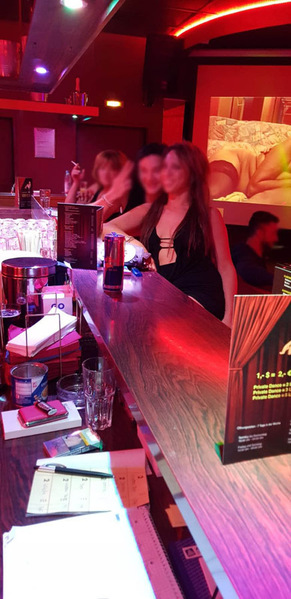 Foto von Bar Cabaret-Maxim