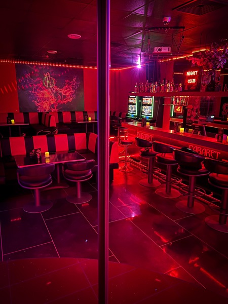 Foto von Bar Cabaret-Maxim