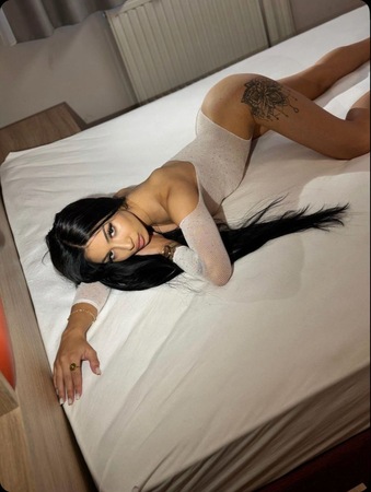 Skinny Celine - Traumparadies, Troisdorf-Spich