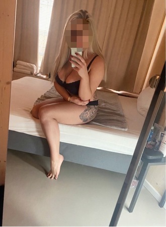 Selena, Mönchengladbach