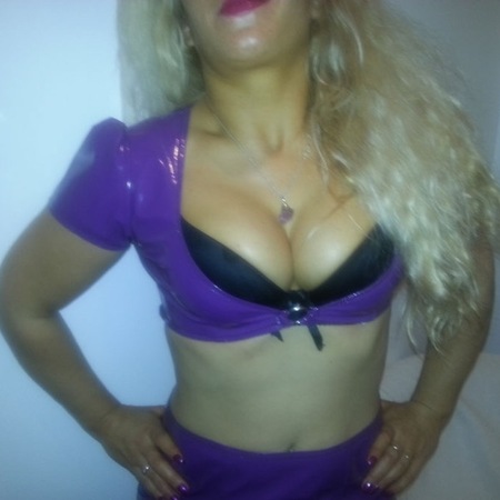 Ella Heiße Massage, Jena