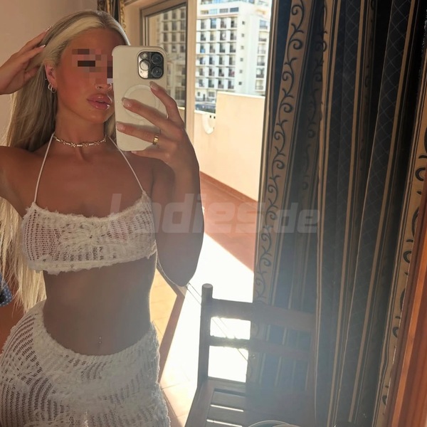  Ella De*p