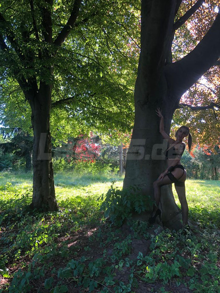 Foto von Yakira
