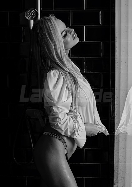 Foto von Vanessa NEU bei AURA MASSAGE-STUDIO!