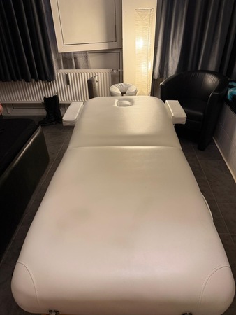 Nina Sacred Touch Massage, München