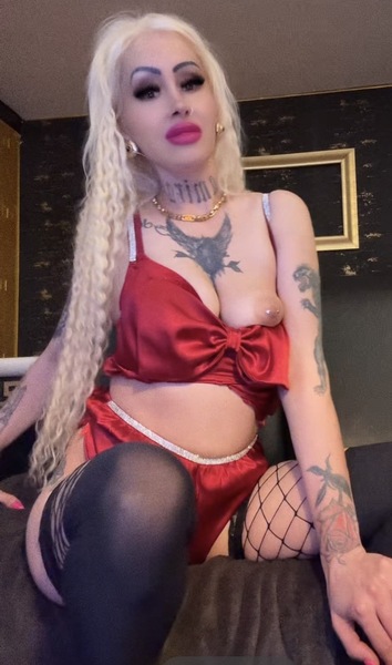 Foto von Karina Golld NUR 1 WOCHE DA!!