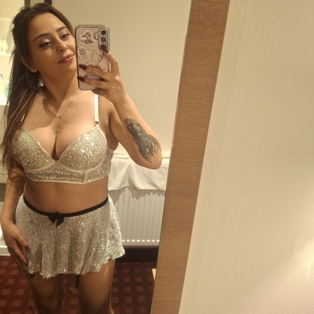 Türkische Frau – neu Istanbul Özlem, Bielefeld
