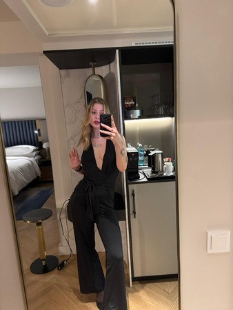 Lena, Berlin-Charlottenburg