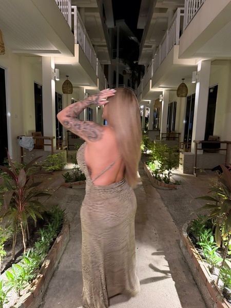 Foto von STELLADELUXE DEUTSCH/ BERLIN NEUE NUMMER
