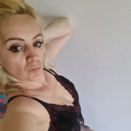 Suzi, Chemnitz