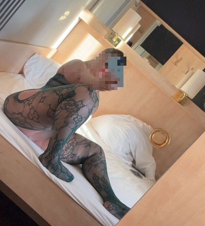 Hot Sofia AV, GV & Party, Berlin