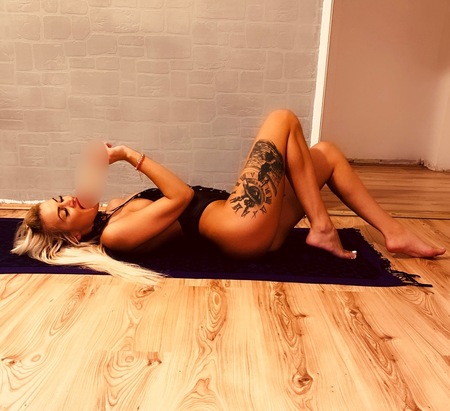 Sandra- Queen of blo*job, Köln