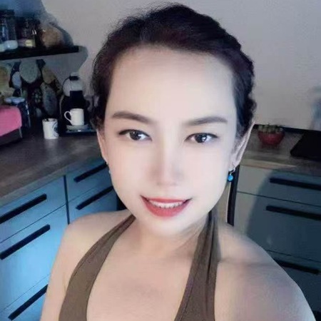 Yiyi aus Japan, Wiesloch