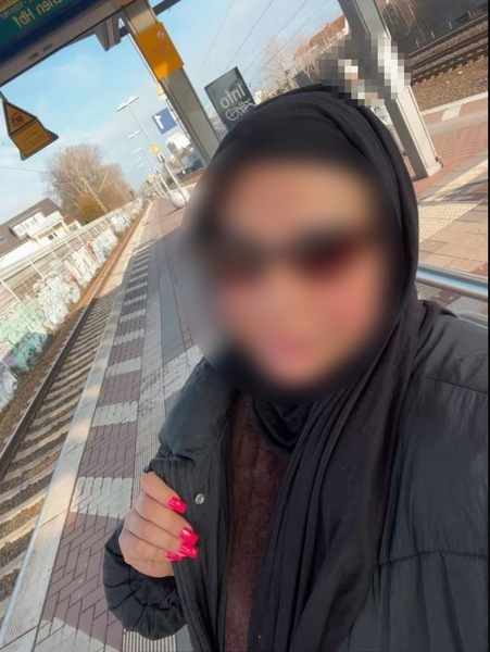 Türkisch Milf – Koln photo 3