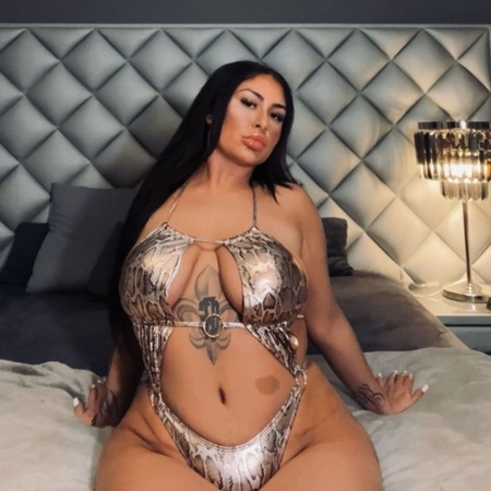 <img src="https://static.ladies-cdn.de/ladies/images/static-cdn/ladies-stars/img/ladies-stars-logo-icon.svg" class="starsContentIcon" />EDA ROZAY, Köln Ehrenfeld