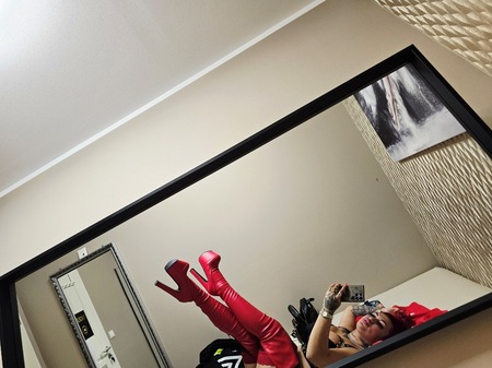 Herrin Natascha - auch Online Videos, Rheda-Wiedenbrück