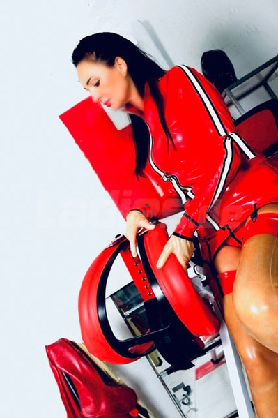 Foto von Lady Sarah Lee * Deutsche Domina*