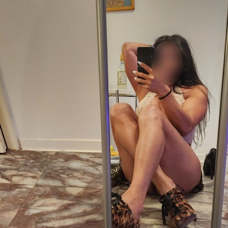 ESCORT-GABI, GABRIELA RIOS.