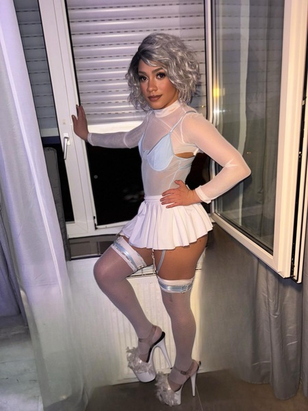 Foto von TS CLOHE PARTY DOMINA