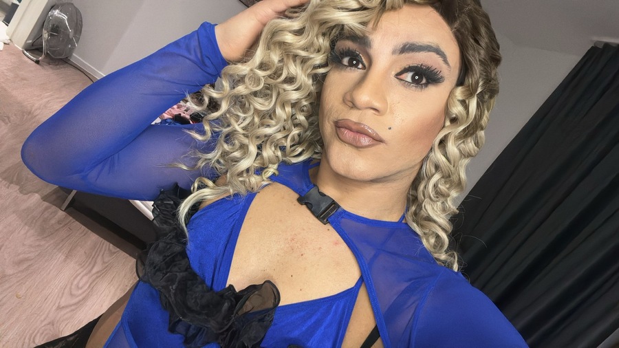 Foto von TS CLOHE PARTY DOMINA