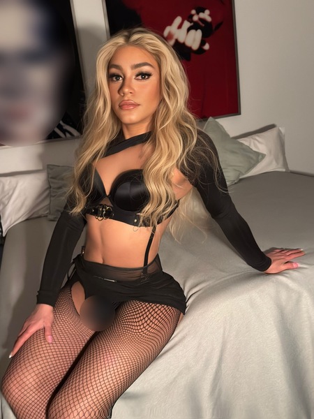 Foto von TS CLOHE PARTY DOMINA