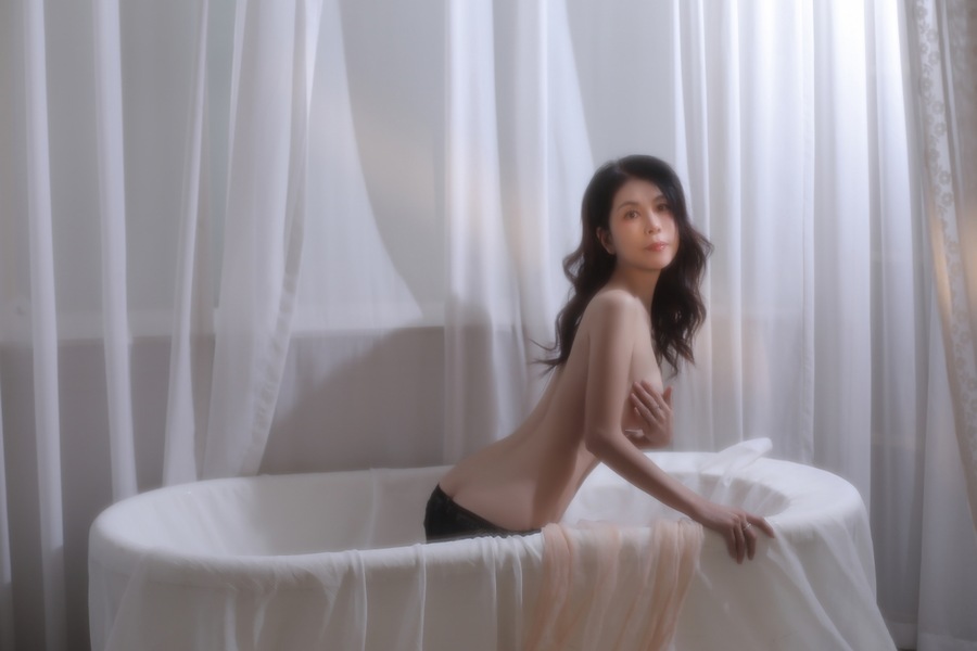 Lily – Eschborn photo 4