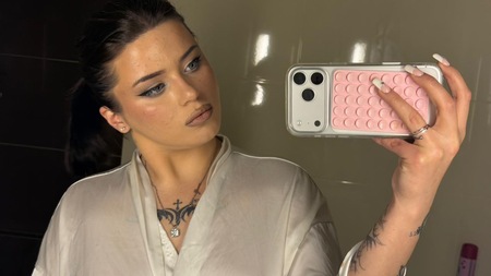 GANZ NEU SLAVA NUR WHATS-APP, Berlin