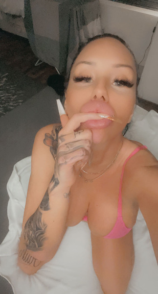 Foto von Dirty Cora Deutsch *neue Nummer*