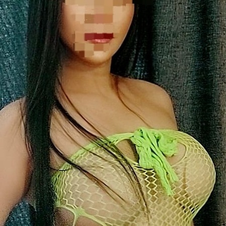 Elli, Thai Ölmassage Body to Body Mit Happy End