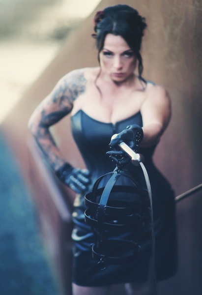 Foto von Daemona Noir