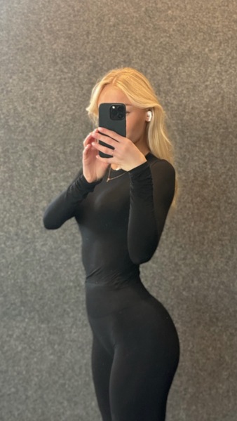 Leni jung 18+ & sexy – Hamburg photo 3