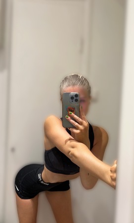 Leni jung 18+ & sexy, Hamburg