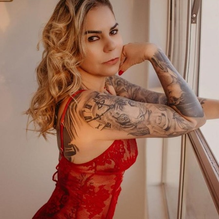 Brenda - Sex in the City, Siegen