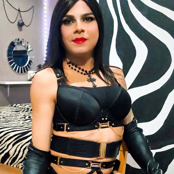 Foto von TS ROMINA AKTIV Y DOMINANT