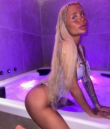 DEUTSCHE Mandy DT QUEEN - Neue Nummer!, Stuttgart