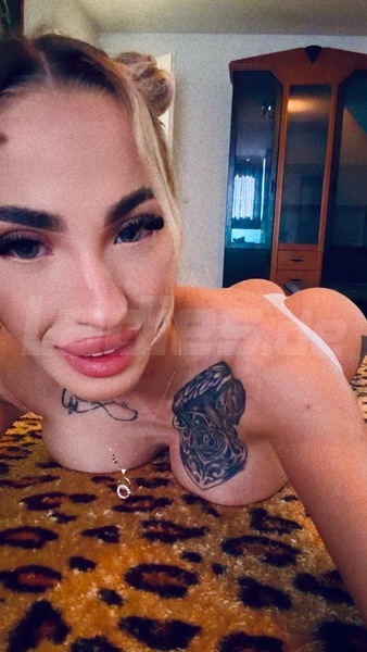 Foto von Julia - Kontakt per WhatsApp & Text Nachrichten