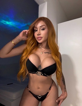 TS Sophixxx, Düsseldorf