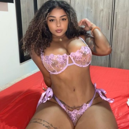 Karla Sexy Bombe, Stendal