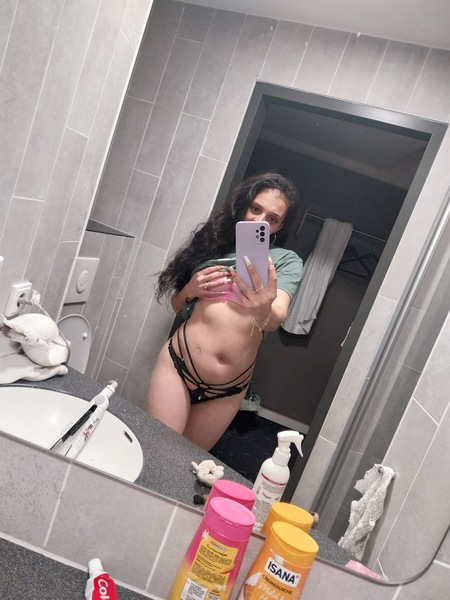 Foto von Gina *GANZ NEU*