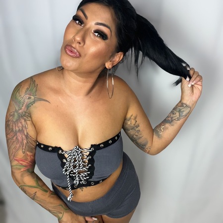 Sexy Emiliana