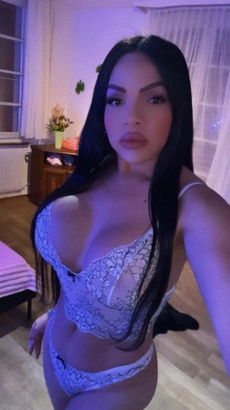 Ts Salomé Perv*** XXL, Hamburg