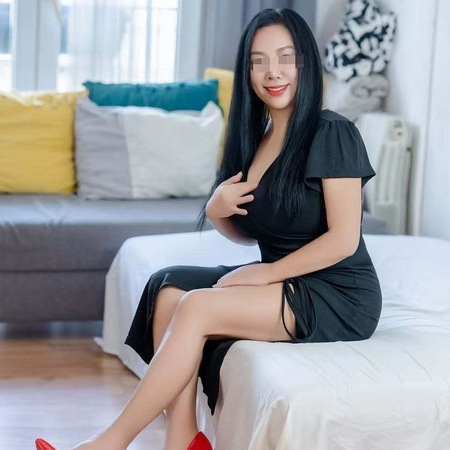 Lisa aus Japan, Darmstadt