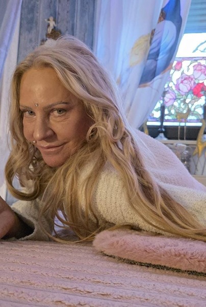 Foto von *Sarah, Königin der Lingam*