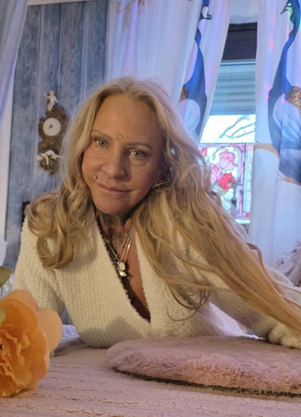 Foto von *Sarah, Königin der Lingam*